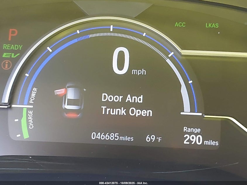 2018 HONDA CLARITY PLUG-IN HYBRID TOURING JHMZC5F33JC018648