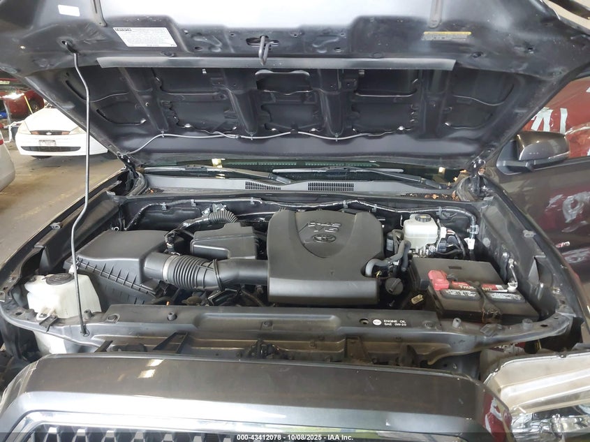 2019 TOYOTA TACOMA TRD OFF ROAD 5TFCZ5AN1KX182201