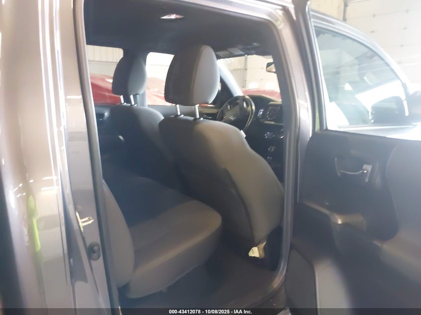 2019 TOYOTA TACOMA TRD OFF ROAD 5TFCZ5AN1KX182201