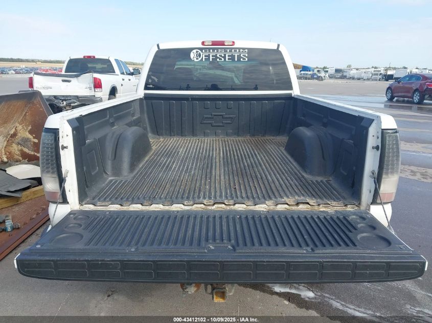 2005 Chevrolet Silverado 1500 Z71 VIN: 1GCEK19Z45Z332906 Lot: 43412102