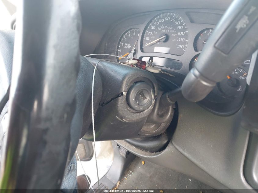 2005 Chevrolet Silverado 1500 Z71 VIN: 1GCEK19Z45Z332906 Lot: 43412102