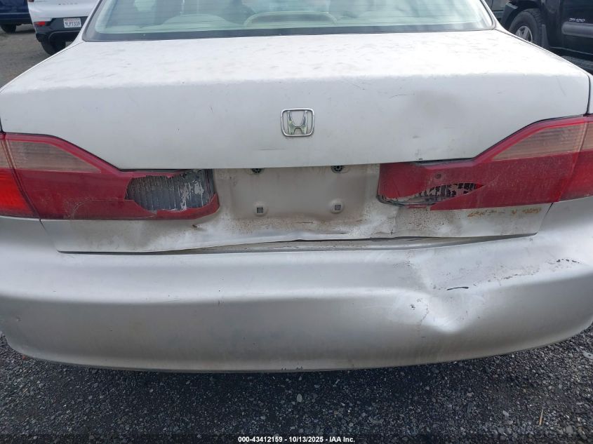 1998 Honda Accord Ex VIN: 1HGCG5651WA228618 Lot: 43412159