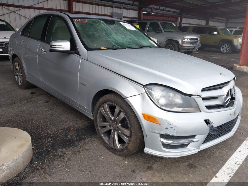 MERCEDES-BENZ C-CLASS LUXURY