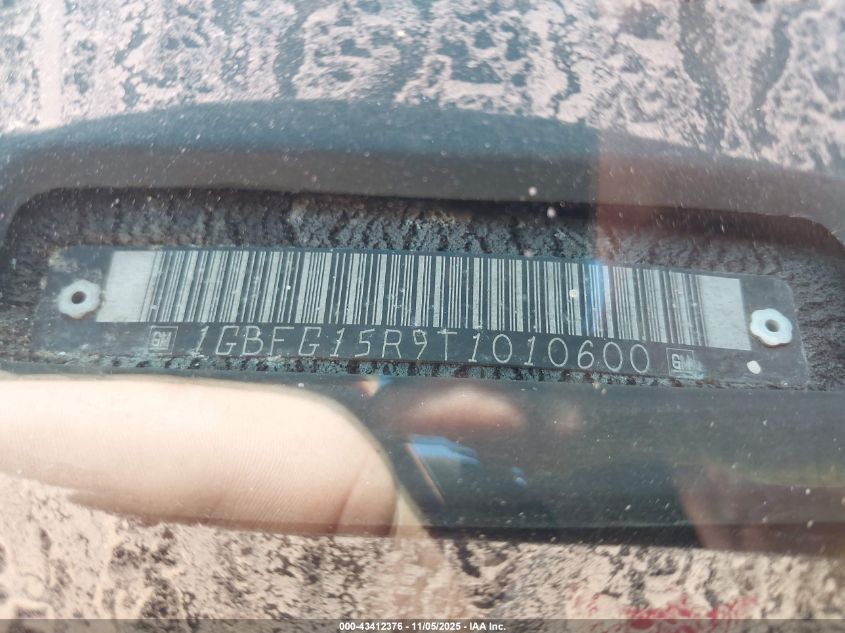 1996 Chevrolet G10 VIN: 1GBFG15R9T1010600 Lot: 43412376