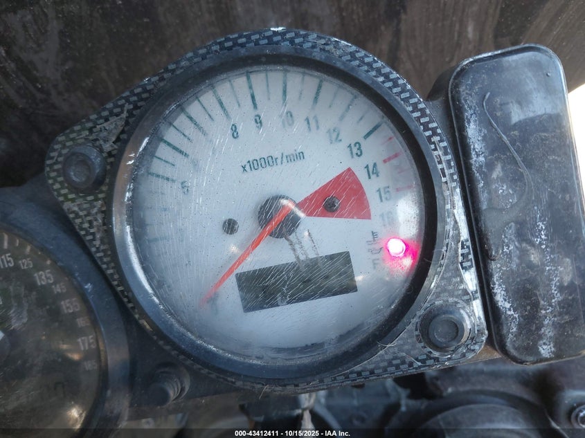 1999 Suzuki Gsx-R750 VIN: JS1GR7DA9X2103748 Lot: 43412411