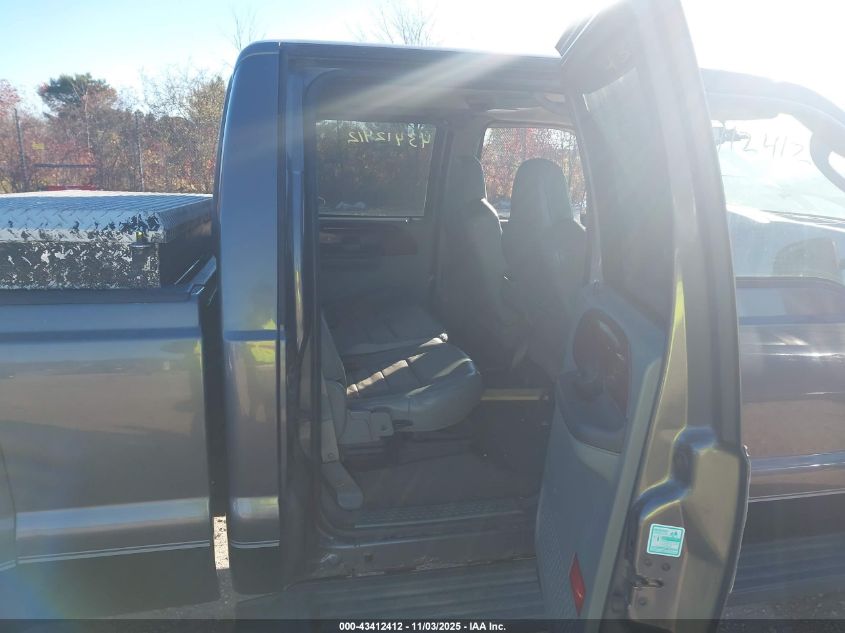 2006 Ford F-350 Lariat/Xl/Xlt VIN: 1FTWW33P86ED62592 Lot: 43412412