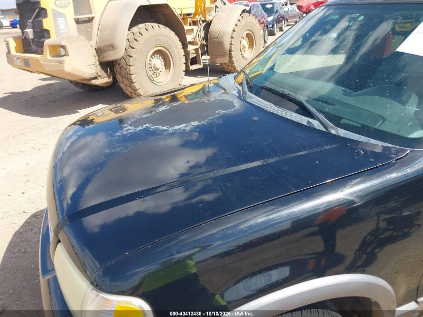 2004 Ford Explorer Nbx/Xlt VIN: 1FMZU73K24ZA74356 Lot: 43412438