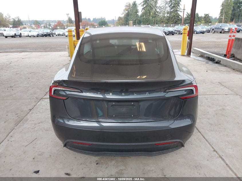 2025 Tesla Model 3 Long Range Rear-Wheel Drive VIN: 5YJ3E1EA5SF004300 Lot: 43412482