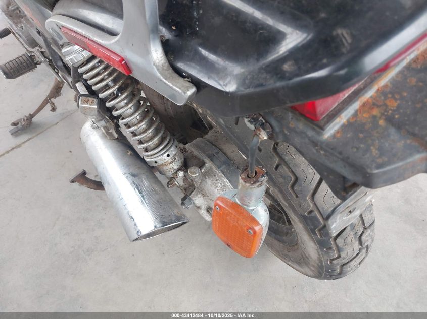 1985 Honda Vf1100 C VIN: 1HFSC1205FA204885 Lot: 43412484