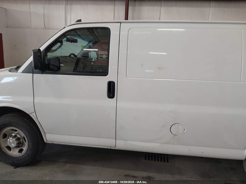 2020 Chevrolet Express Cargo Rwd 2500 Regular Wheelbase Wt VIN: 1GCWGAFP5L1185807 Lot: 43412489