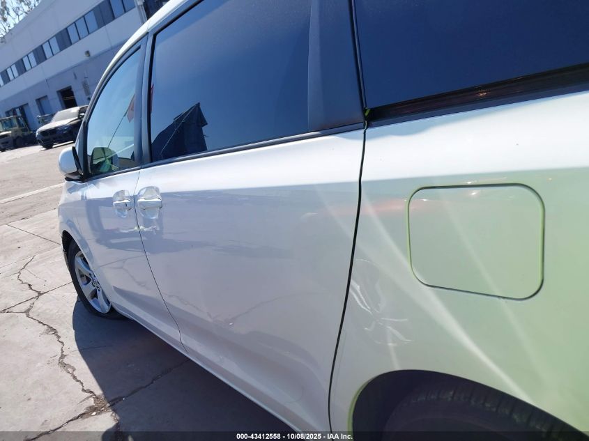 2016 Toyota Sienna Le 8 Passenger VIN: 5TDKK3DC0GS717160 Lot: 43412558