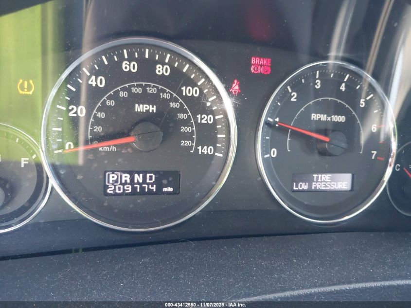 2010 Jeep Grand Cherokee Laredo VIN: 1J4PR4GK7AC161135 Lot: 43412580