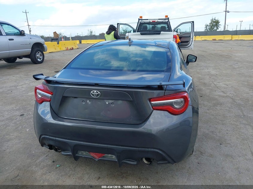 2017 TOYOTA 86 860 SPECIAL EDITION JF1ZNAA19H8707896