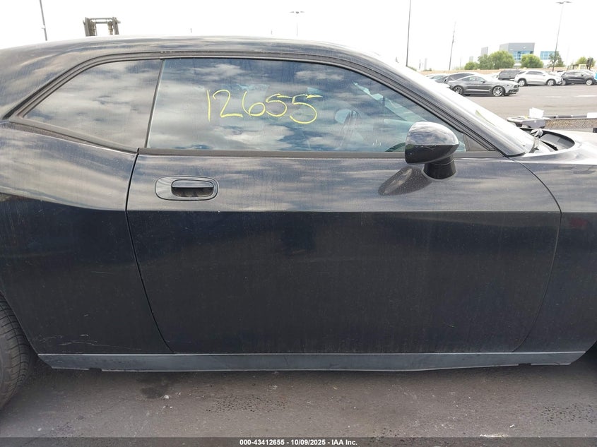 2008 Dodge Challenger Srt8 VIN: 2B3LJ74W88H300511 Lot: 43412655