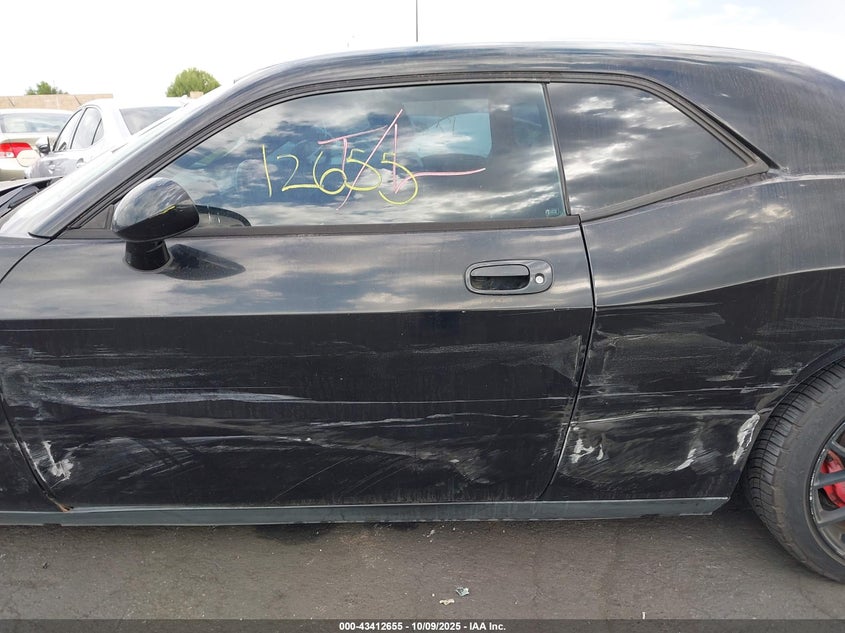 2008 Dodge Challenger Srt8 VIN: 2B3LJ74W88H300511 Lot: 43412655