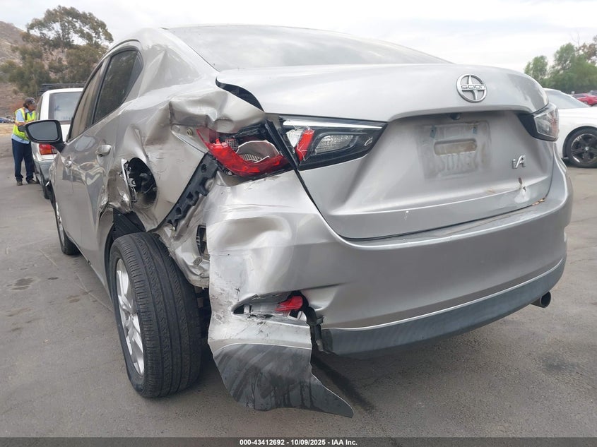 2016 Scion Ia VIN: 3MYDLBZV0GY113547 Lot: 43412692