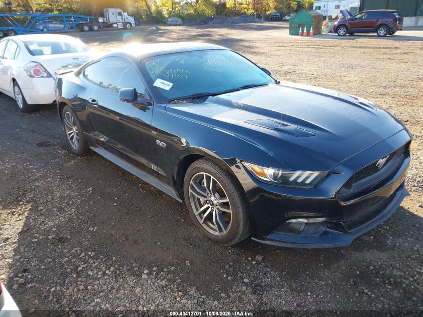 FORD MUSTANG GT