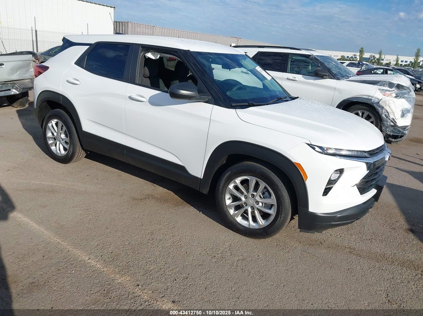 CHEVROLET TRAILBLAZER FWD LS