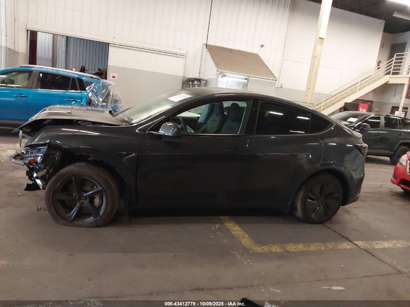 2026 Tesla Model Y Long Range Dual Motor All-Wheel Drive/Long Range Launch Series VIN: 7SAYGDEE2TF376069 Lot: 43412779