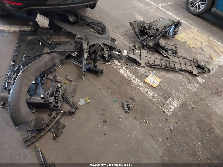 2026 Tesla Model Y Long Range Dual Motor All-Wheel Drive/Long Range Launch Series VIN: 7SAYGDEE2TF376069 Lot: 43412779