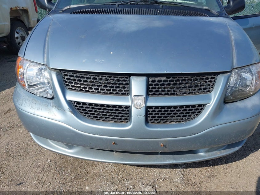 2003 Dodge Grand Caravan Sport VIN: 2D4GP44333R285859 Lot: 43412820