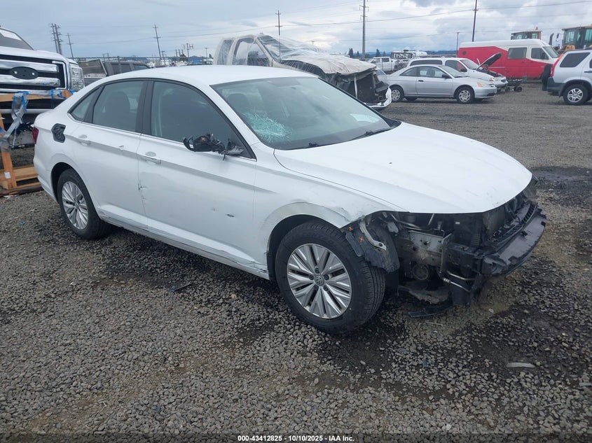 VOLKSWAGEN JETTA 1.4T R-LINE/1.4T S