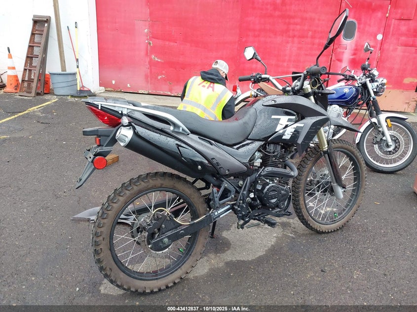 VIN LZSJCNTB5J1000205 2018 CSC TT250