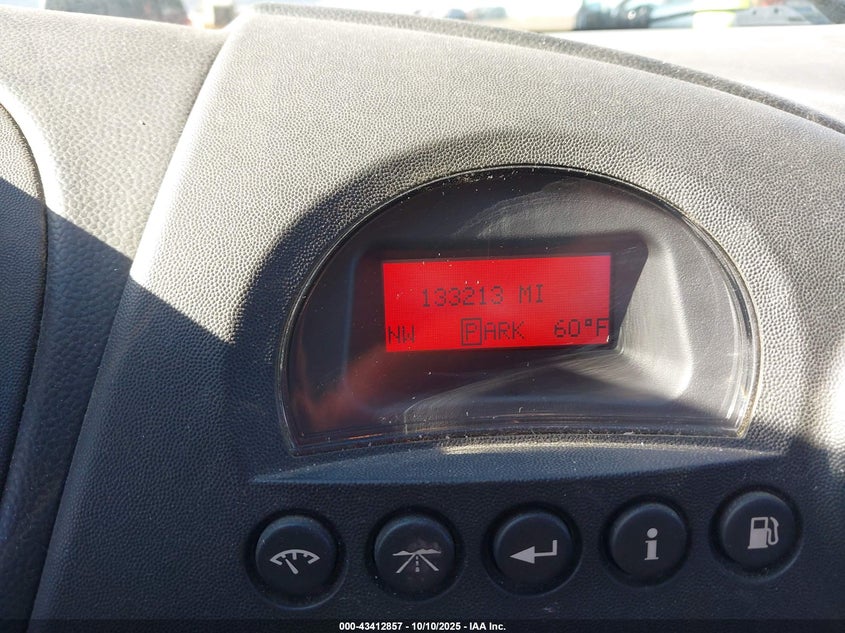 2006 Pontiac Grand Prix Gt VIN: 2G2WR584561127039 Lot: 43412857