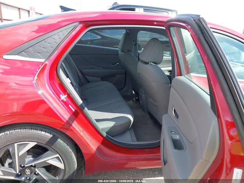 2025 Hyundai Elantra Sel Convenience VIN: KMHLS4DG7SU881180 Lot: 43412880