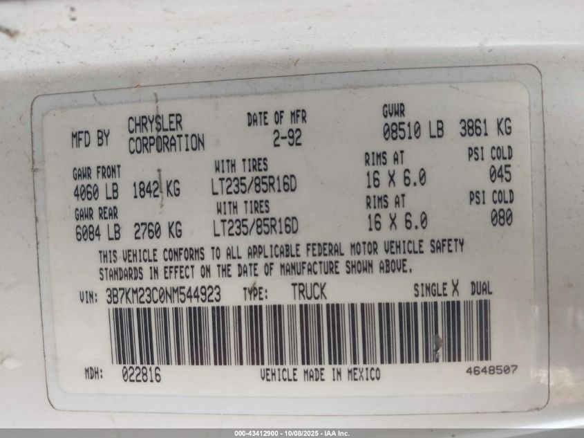 1992 Dodge W-Series W200/W250 VIN: 3B7KM23C0NM544923 Lot: 43412900