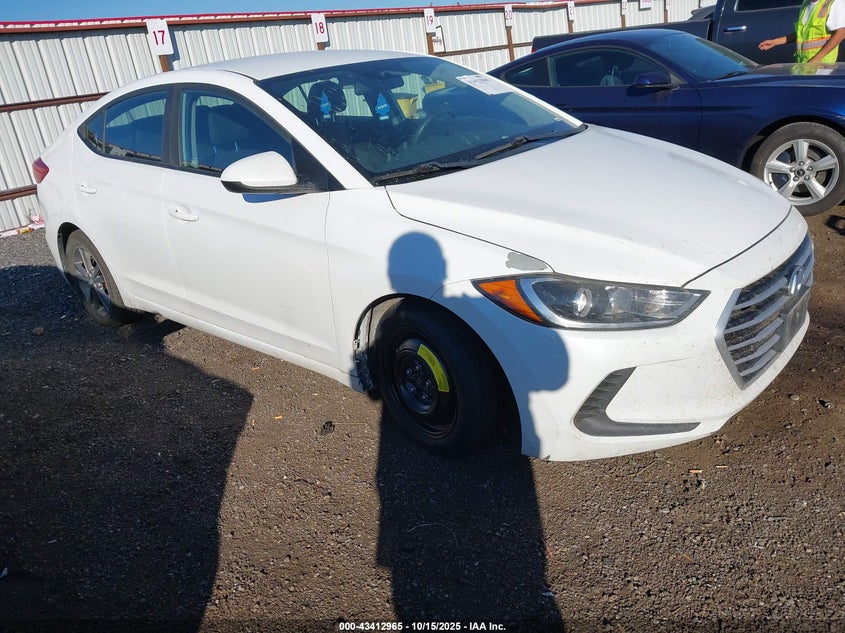 HYUNDAI ELANTRA SEL