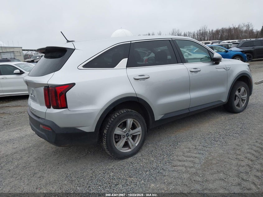 5XYRGDLC5NG116523 2022 KIA SORENTO photo no. 4