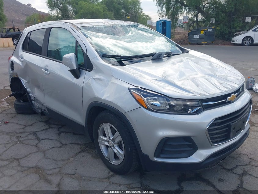 CHEVROLET TRAX FWD LS