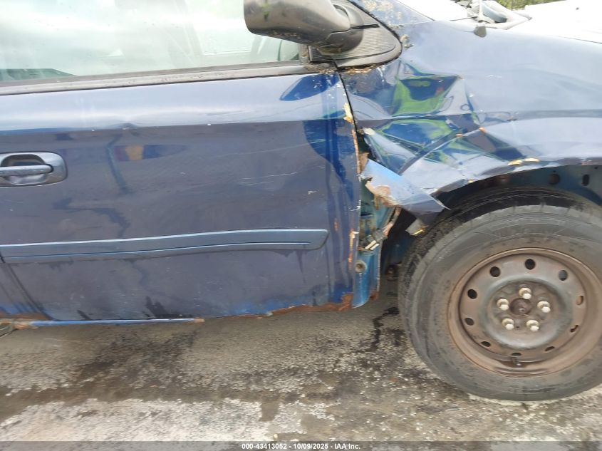 2005 Chrysler Town & Country Lx VIN: 2C4GP44R15R113477 Lot: 43413052