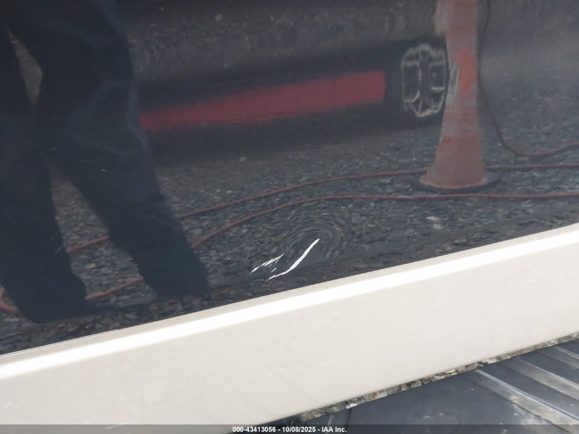 2010 Ford F-150 Fx4/Harley-Davidson/King Ranch/Lariat/Platinum/Xl/Xlt VIN: 1FTFW1EV0AFB22987 Lot: 43413056