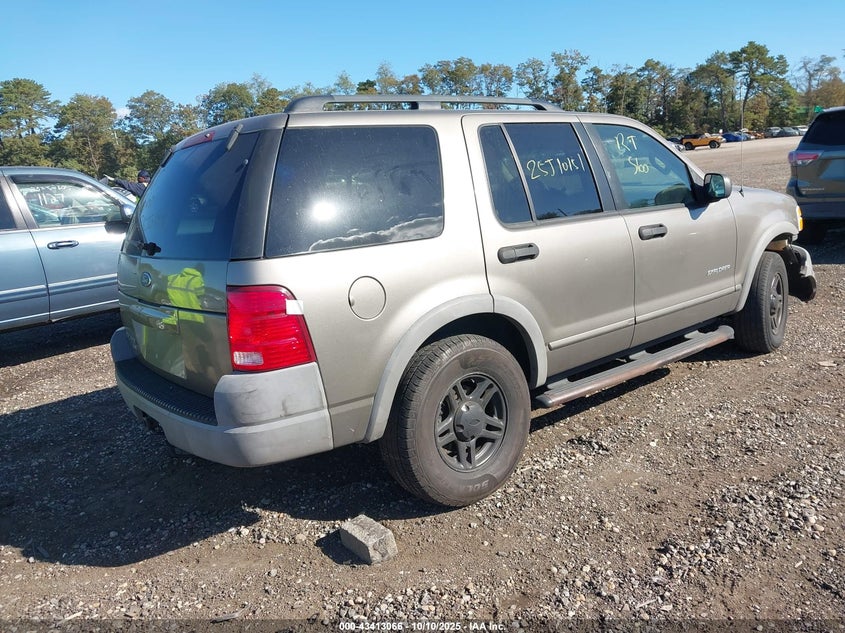 1FMZU72E12ZA78794 2002 FORD EXPLORER photo no. 4