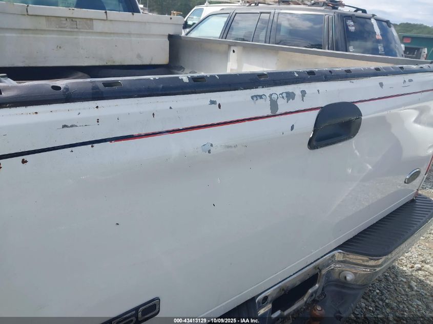 2000 Ford F-150 Work Series/Xl/Xlt VIN: 1FTZF1724YNB17131 Lot: 43413129