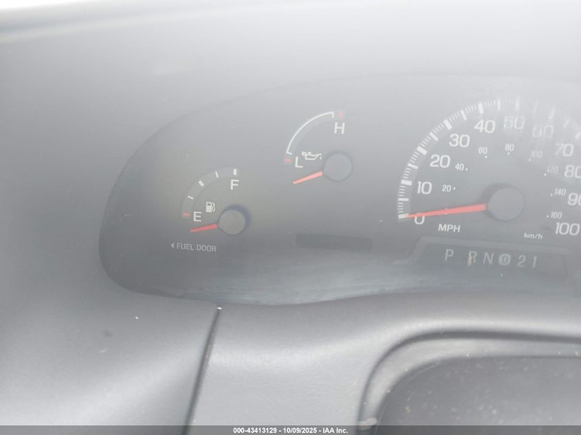 2000 Ford F-150 Work Series/Xl/Xlt VIN: 1FTZF1724YNB17131 Lot: 43413129