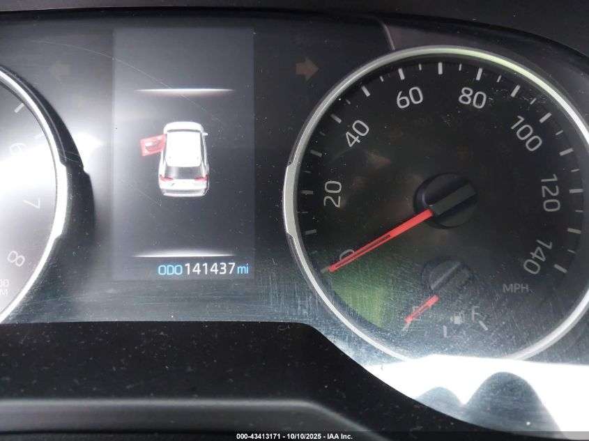 2019 Toyota Rav4 Le VIN: 2T3F1RFV8KW030165 Lot: 43413171