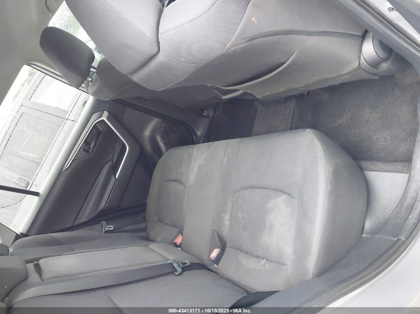 2019 Toyota Rav4 Le VIN: 2T3F1RFV8KW030165 Lot: 43413171