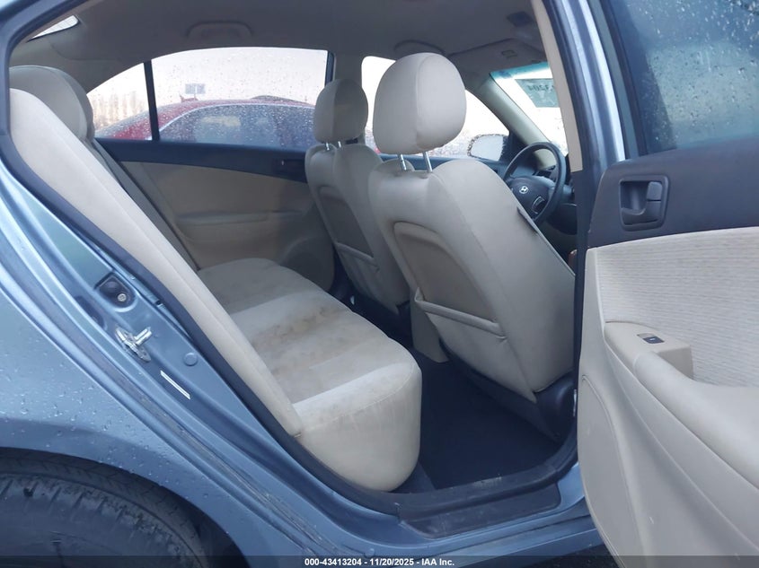5NPET46C49H438123 2009 HYUNDAI SONATA photo no. 8