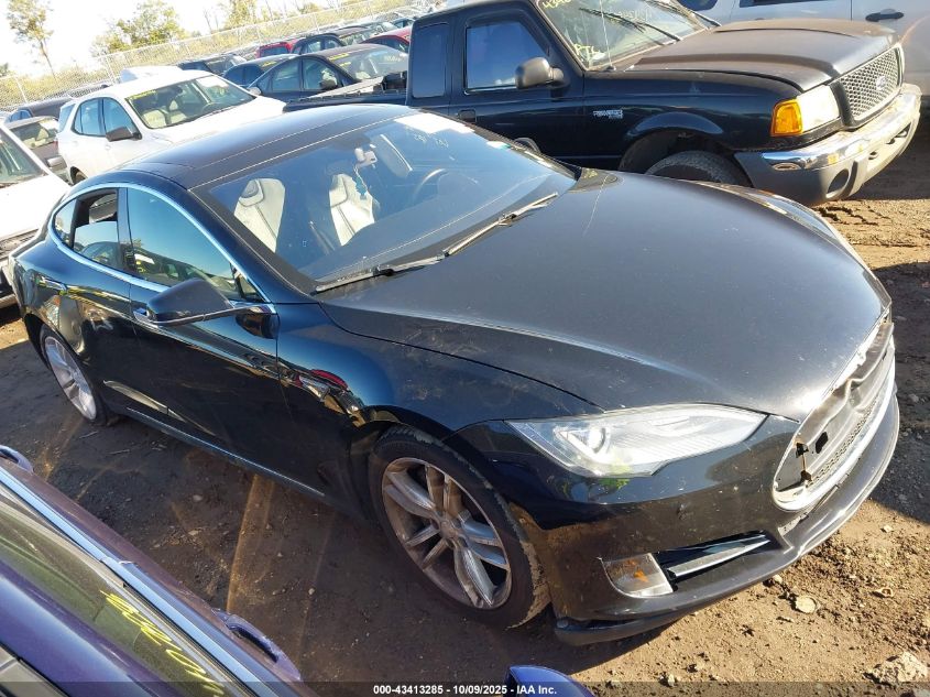 2013 Tesla Model S VIN: 5YJSA1CN0DFP07724 Lot: 43413285