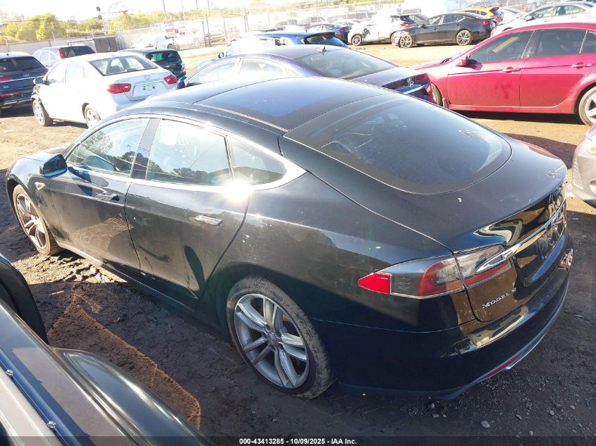 2013 Tesla Model S VIN: 5YJSA1CN0DFP07724 Lot: 43413285