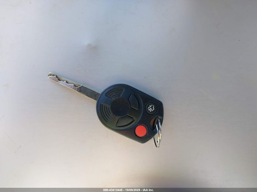 2013 Ford Focus S VIN: 1FADP3E27DL307877 Lot: 43413446