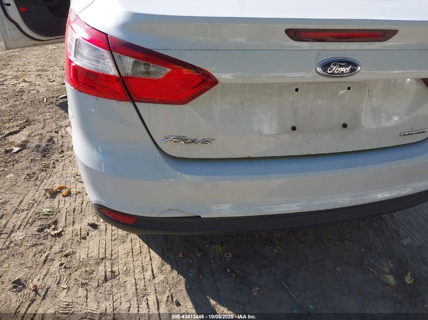 2013 Ford Focus S VIN: 1FADP3E27DL307877 Lot: 43413446