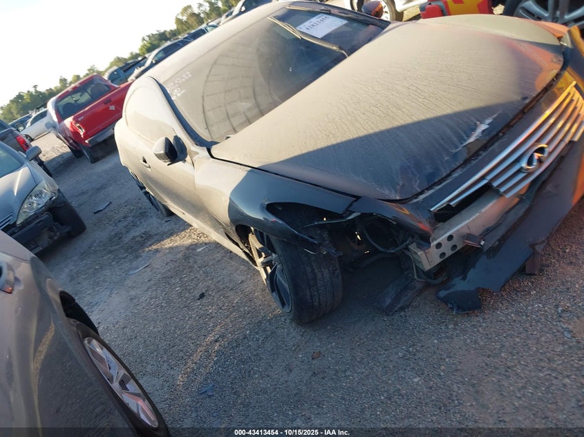 INFINITI G37 JOURNEY