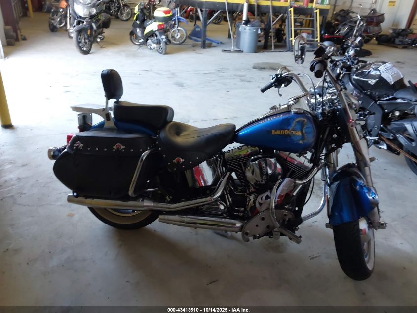 2017 Harley-Davidson Flstc Heritage Softail Classic VIN: 1HD1BWV1XHB034576 Lot: 43413510