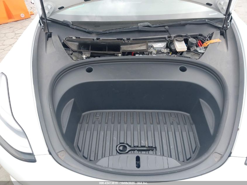 2020 Tesla Model 3 Long Range Dual Motor All-Wheel Drive VIN: 5YJ3E1EB6LF790599 Lot: 43413519