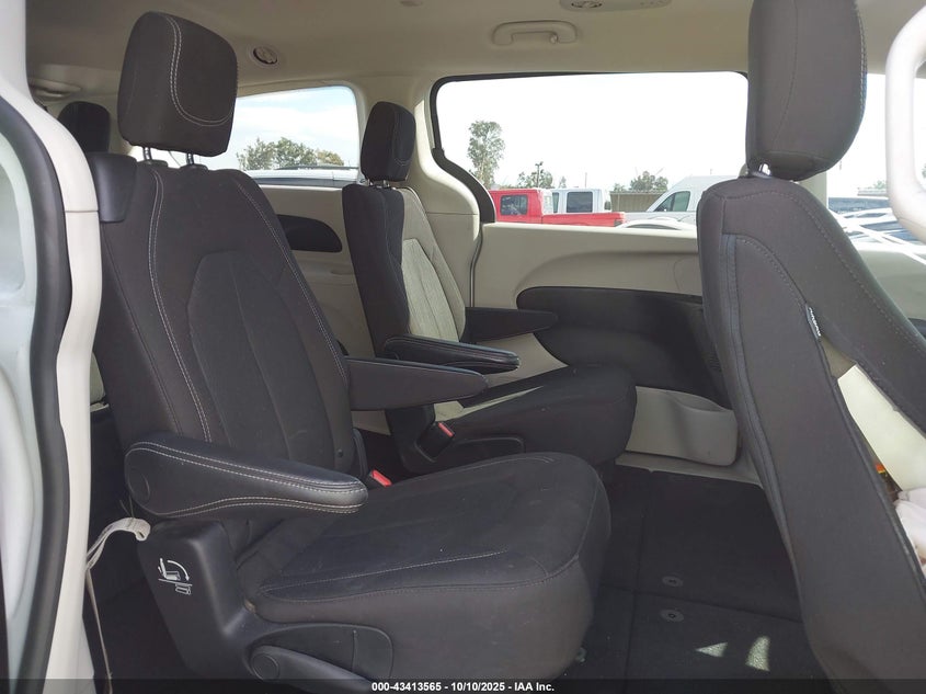 2023 Chrysler Voyager Lx VIN: 2C4RC1CG2PR574774 Lot: 43413565