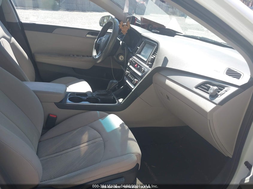 5NPE24AF6JH641376 2018 HYUNDAI SONATA photo no. 5